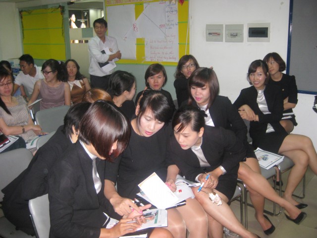 LG VINA cùng chung vai sát cánh (04-10-2012)